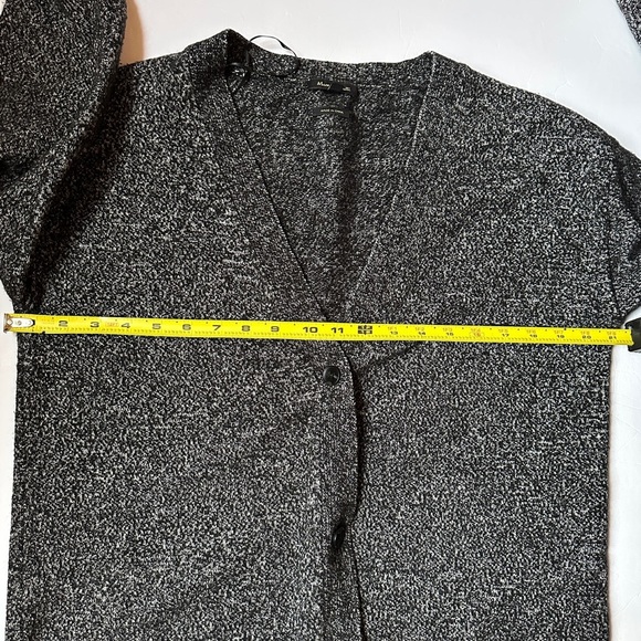 Massimo Dutti Gray Cardigan Sweater Women’s Sz Medium V-Neck Relaxed Fit Button - Picture 11 of 11